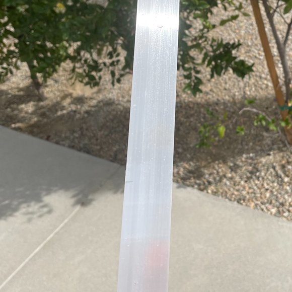Selenite Wand - Picture 1 of 4